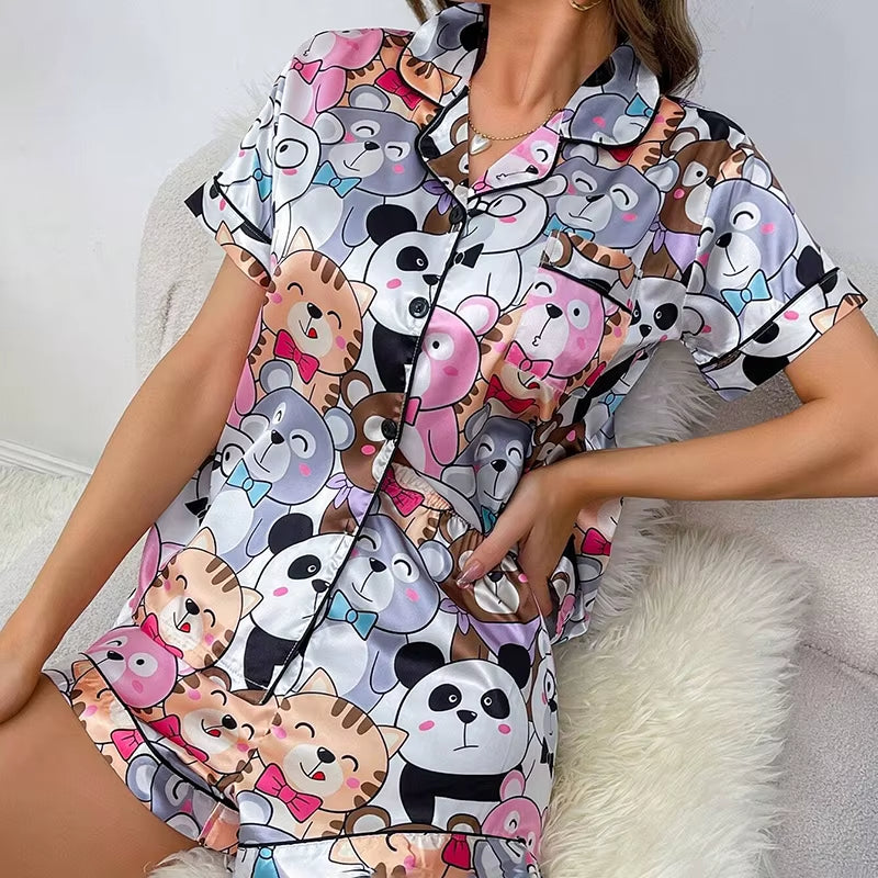 Women'S Heart-Shaped Print Satin Pajama Pj Set Soft & Comfortable Short Sleeve Buttons Lapel Tops & Shorts Sleepwear Loungewear