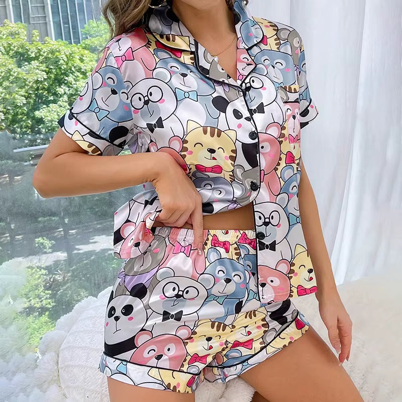 Women'S Heart-Shaped Print Satin Pajama Pj Set Soft & Comfortable Short Sleeve Buttons Lapel Tops & Shorts Sleepwear Loungewear